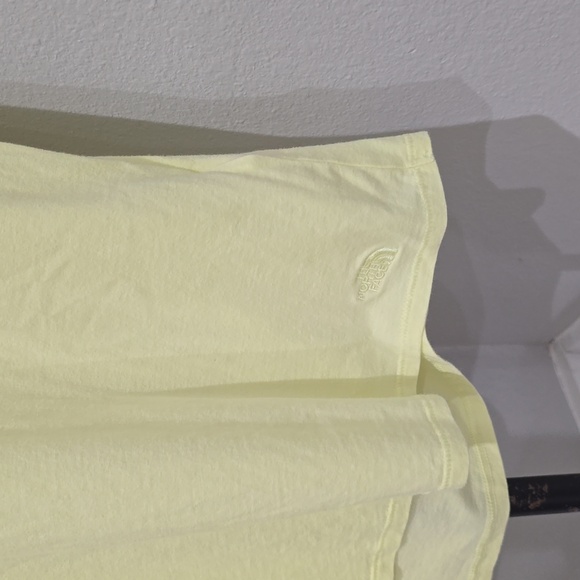 The North Face Women's Short Sleeve Tees - White, Yellow, Green Large 3 Pack - Picture 9 of 16